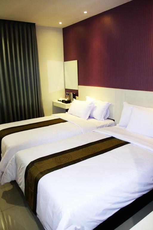 Vio Surapati Bandung Hotel Exterior foto