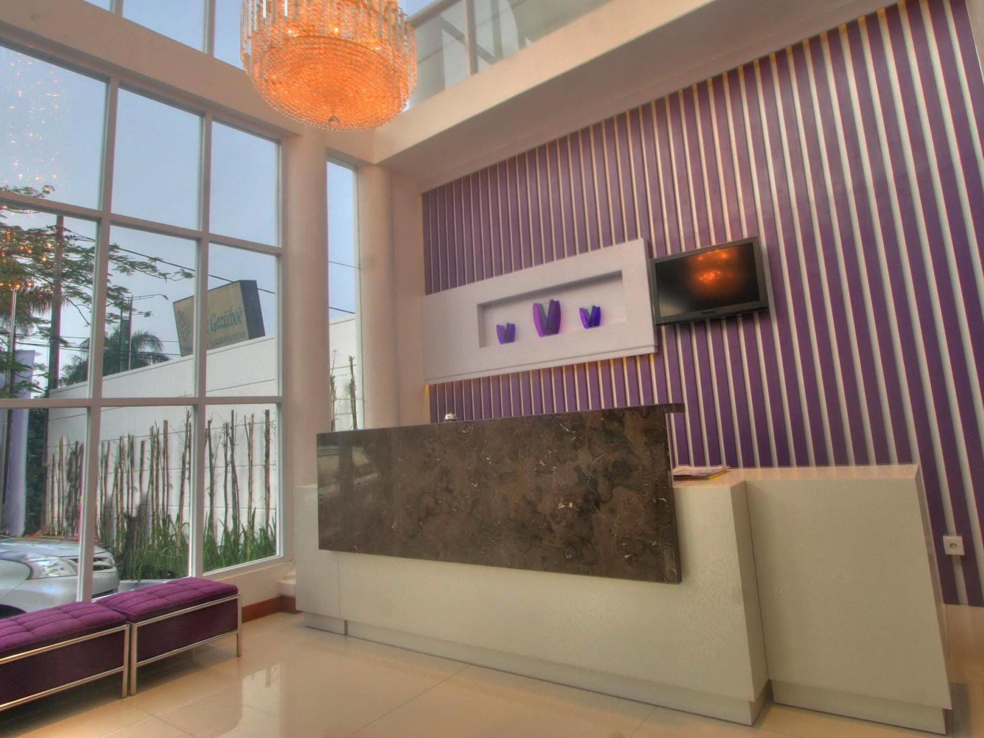 Vio Surapati Bandung Hotel Exterior foto